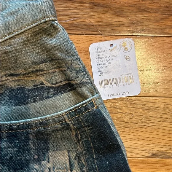 Free People We The Free Illusions Printed Patchwork barrel jeans. NWT. Size 28 - Picture 3 of 9